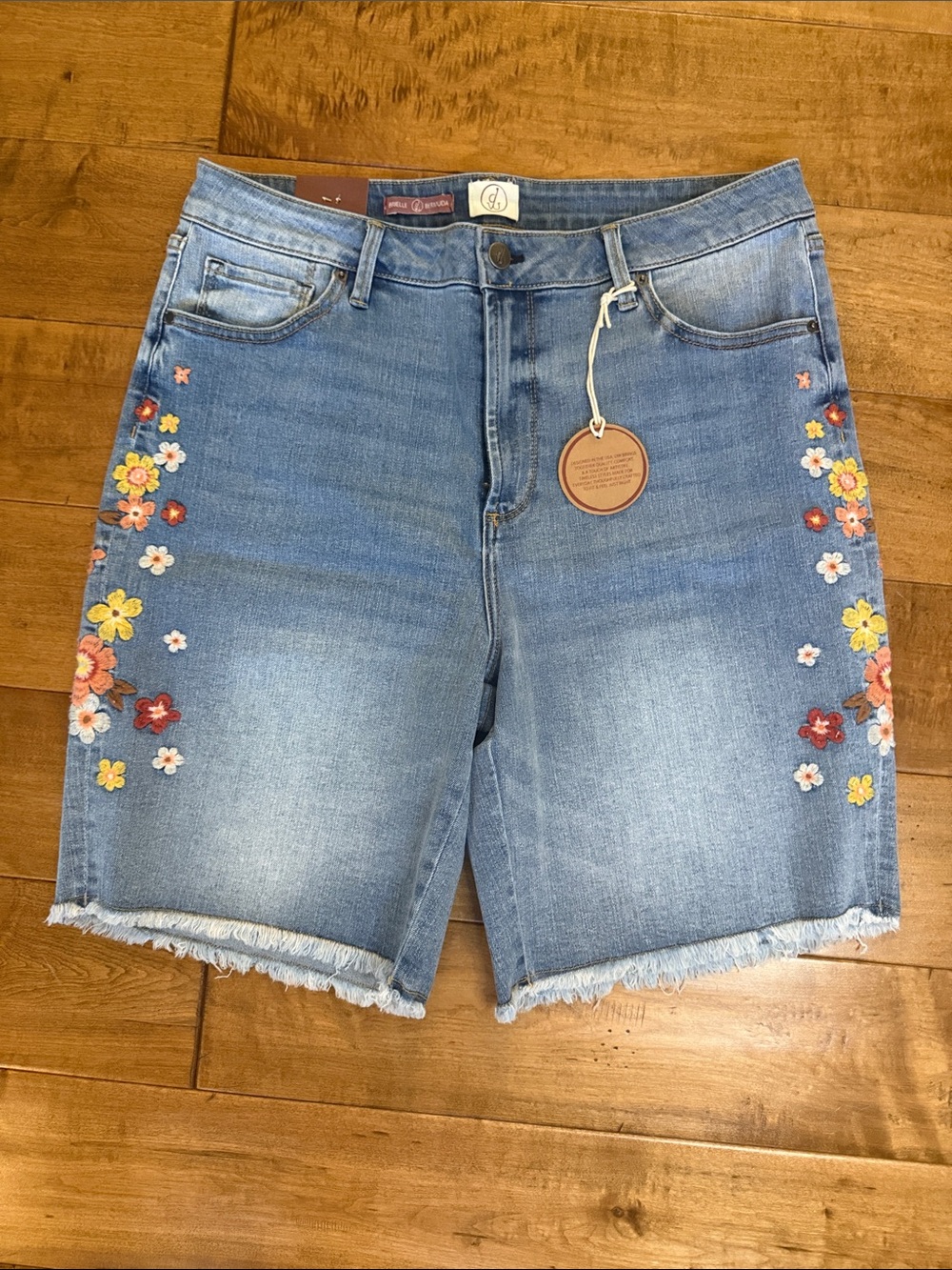 DRIFTWOOD Brielle Embroidered Bermuda Shorts